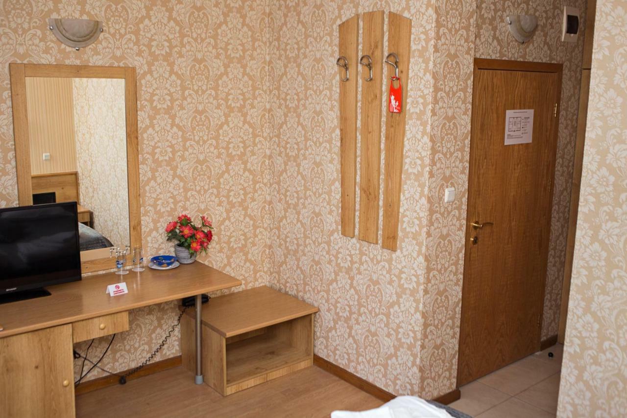 Еника Hotel Varna Bagian luar foto